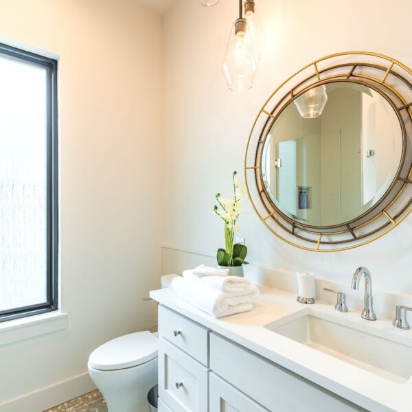 High end bathroom